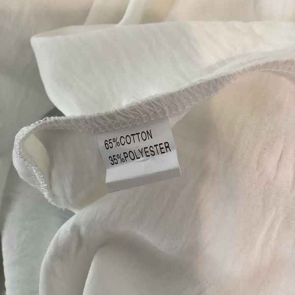 Polka Dot White Blouse size XL - Picture 2 of 4